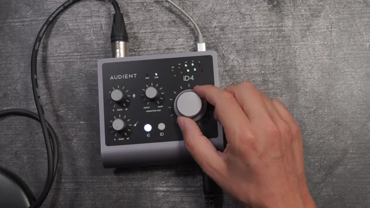 Regler am Audient iD4 MKII
