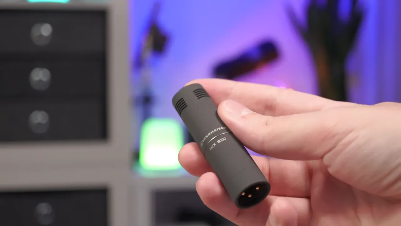Sennheiser MKH 8050 in der Hand