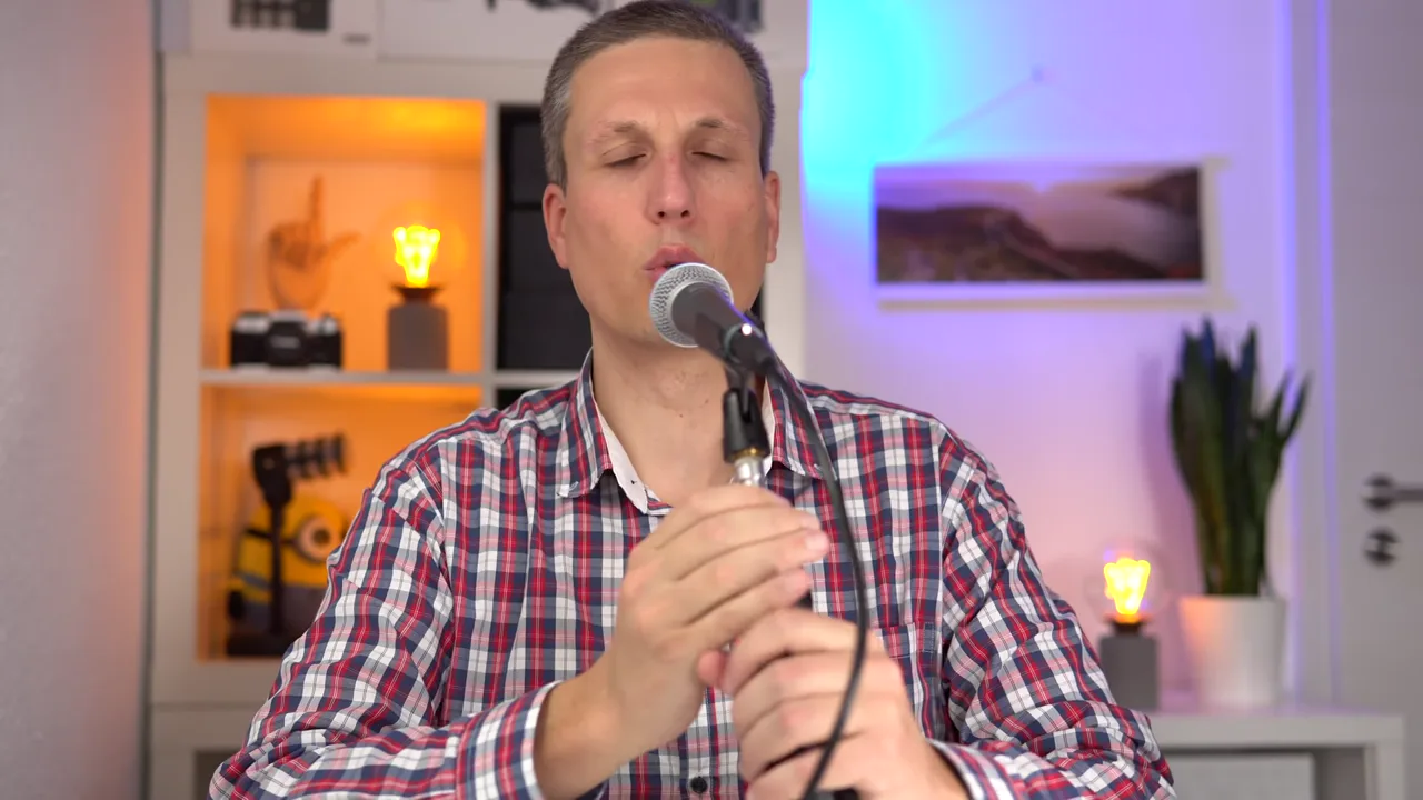 Test der Superniere: Shure Beta 58A wird aus verschiedenen Winkeln besprochen