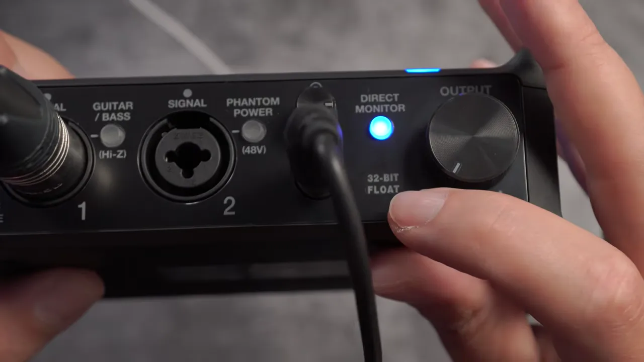 Eingänge und Regler des Zoom UAC-232